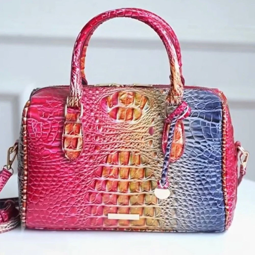 Luxury Crocodile Pattern Handbag, Classic Boston Bag Style
